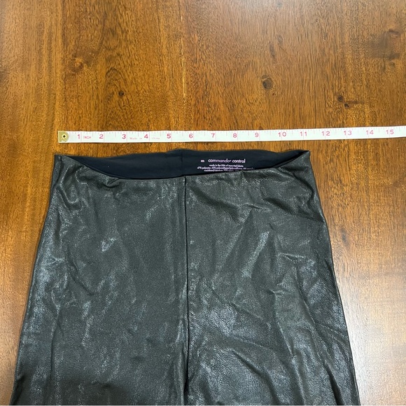 Commando Perfect Control Faux Leather High Waisted Leggings Size Medium - Picture 5 of 6